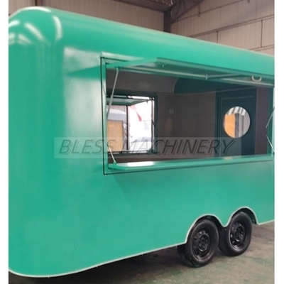 Camion alimentare mobile in acciaio inox in Europa con cucina completa e lunga durata di vita