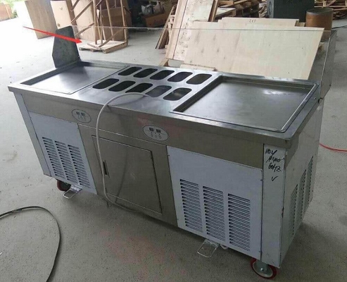 220V/50Hz Mini Ice Cream Maker Alta produttività e basso investimento