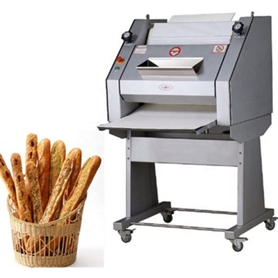 Modello automatico di baguette con motore da 0,75 kW e garanzia di 24 mesi