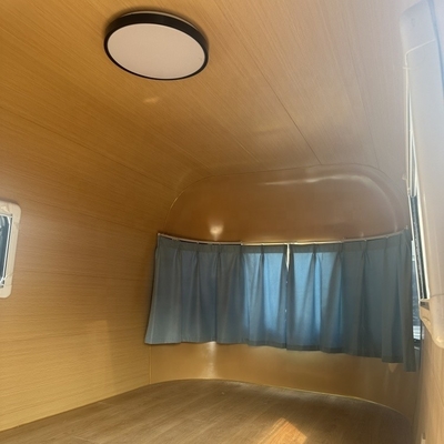 Sistema elettrico fornito Catering Trailer Food Van in acciaio inossidabile per i negozi di abbigliamento