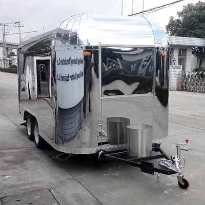35KM-75KM/H Food Truck Catering Trailer con facile funzionamento e cucina completamente attrezzata