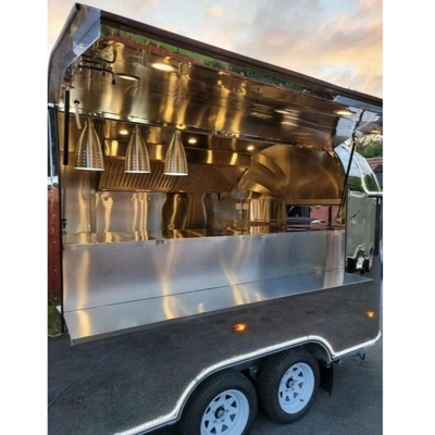35KM-75KM/H Food Truck Catering Trailer con facile funzionamento e cucina completamente attrezzata