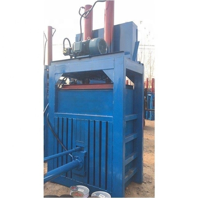Macchina idraulica per confezionamento di bottiglie in PET 30-100 t Capacità 5-8 sacchetti all'ora Compattatore idraulico