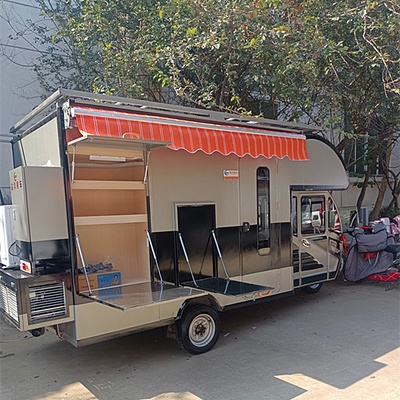 Sistema elettrico fornito Customized Off Road RV Caravan Camper Trailer con frigorifero da 50L