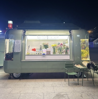 Mobile Airstream Ice Cream Coffee Food Trailer personalizzato per camion di fast food all'aperto