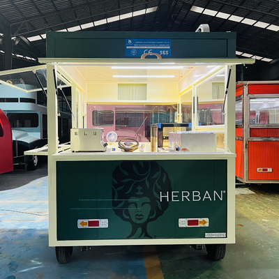 Combinazione di pollo fritto e cola per camion elettrico mobile in olio da cucina