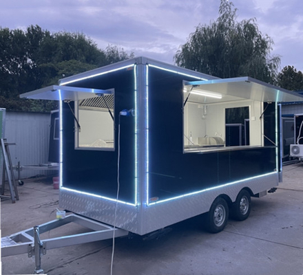 Mobile Square Fast Food Snack Trailer per la vendita multiuso di vari prodotti