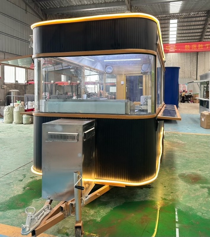 Camionetto alimentare completamente attrezzato con servizio di manutenzione e riparazione sul campo 3000*1600*2300mm