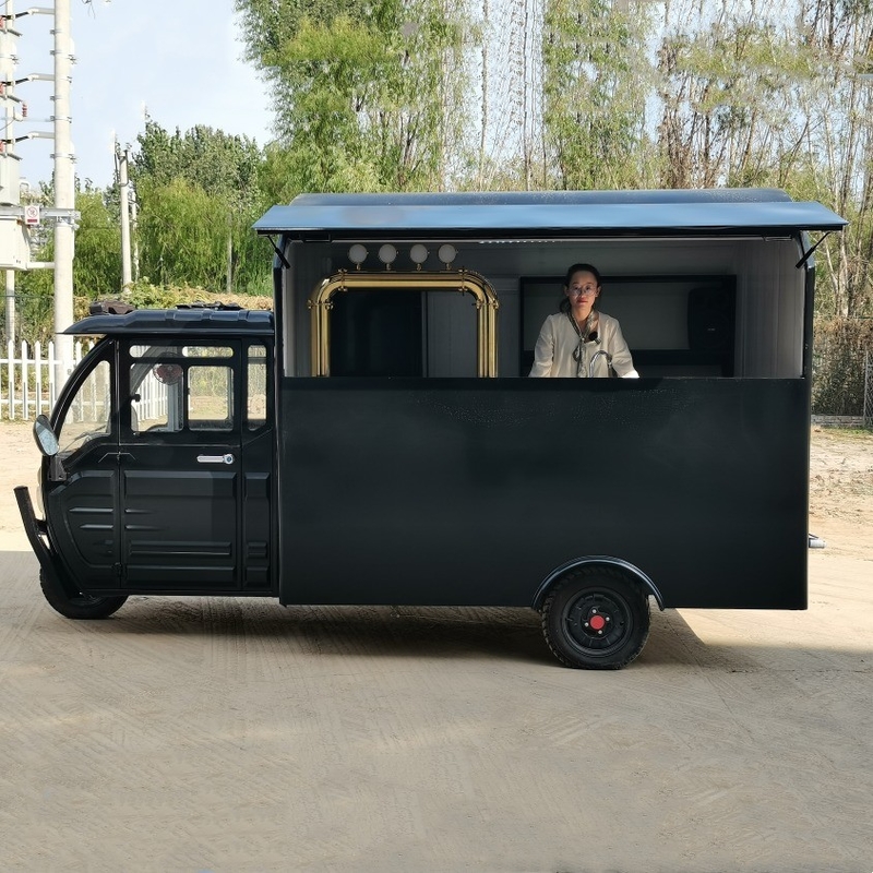 2023 Mobile elettrico Birra fresca ghiacciata Vino cocktail bevanda Bar Bicchiere Boutique